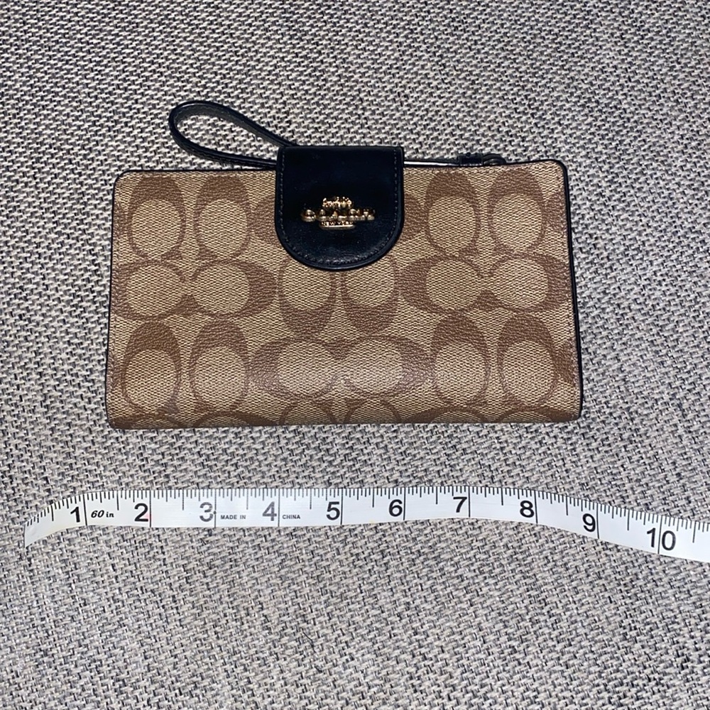 Coach wallet
